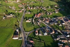 Biserica de Lemn Valea Frumoasă