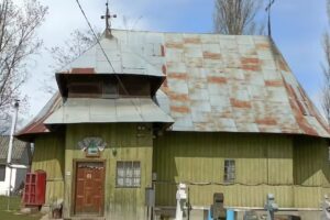 Biserica de lemn Vlădeni