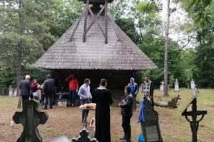 Biserica dealul Ciorastilor