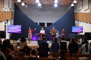 Biserica Deo Gloria Ploiești