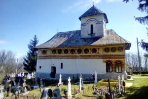 Biserica Din Teius Sf Nicolae