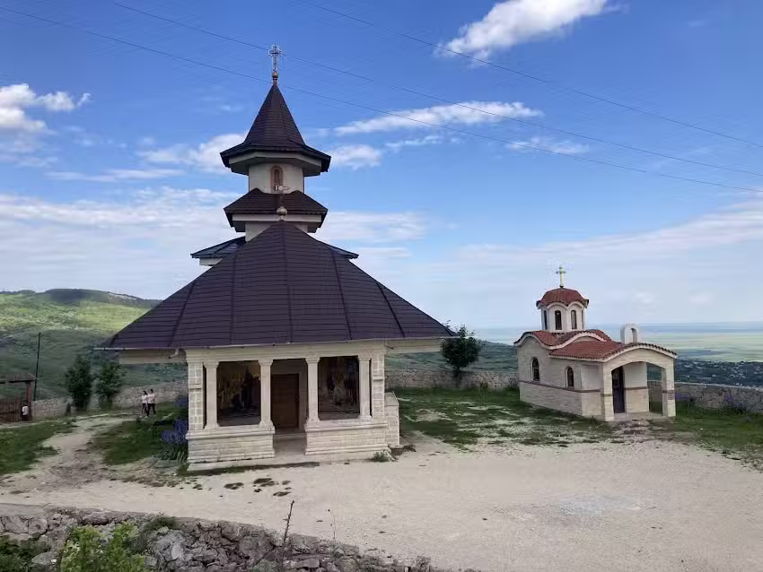 Biserica dintr-o piatră