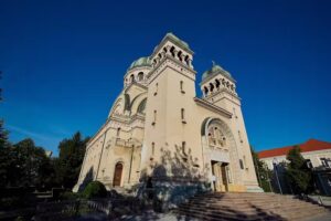 Biserica Greco-Catolică Sfinţii Arhangheli Mihail şi Gavril