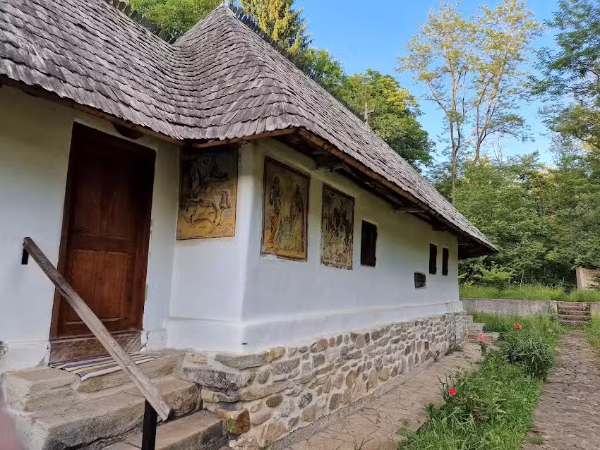 Biserica Grusetu Costesti