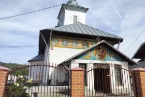 Biserica Hartiesti &ndash; Hram Nasterea Maicii Domnului