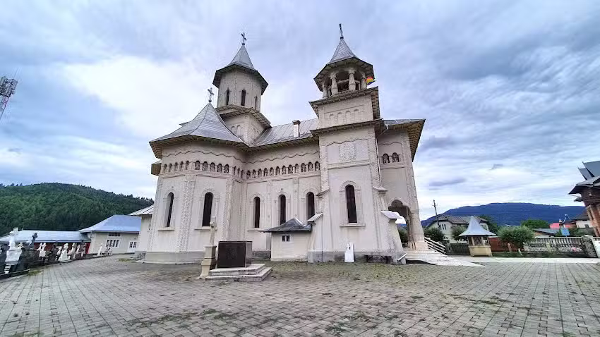 Biserica &Icirc;nălțarea Domnului