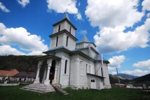 Biserica &Icirc;nălțarea Sfintei Cruci