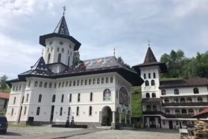 Biserica Izvorul Negru