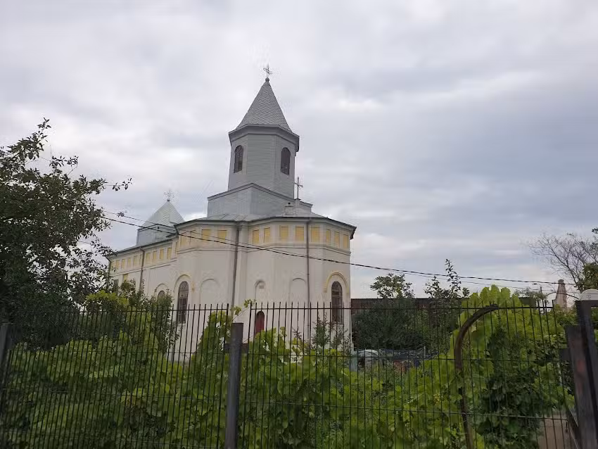 Biserica &bdquo;Izvorul Tămăduirii&ldquo; Galați