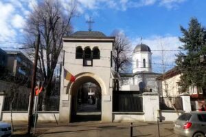 Biserica Izvorul Tămăduirii &ndash; Mavrogheni