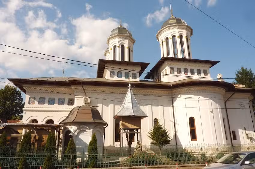 Biserica Maica Precistă din Ploiești