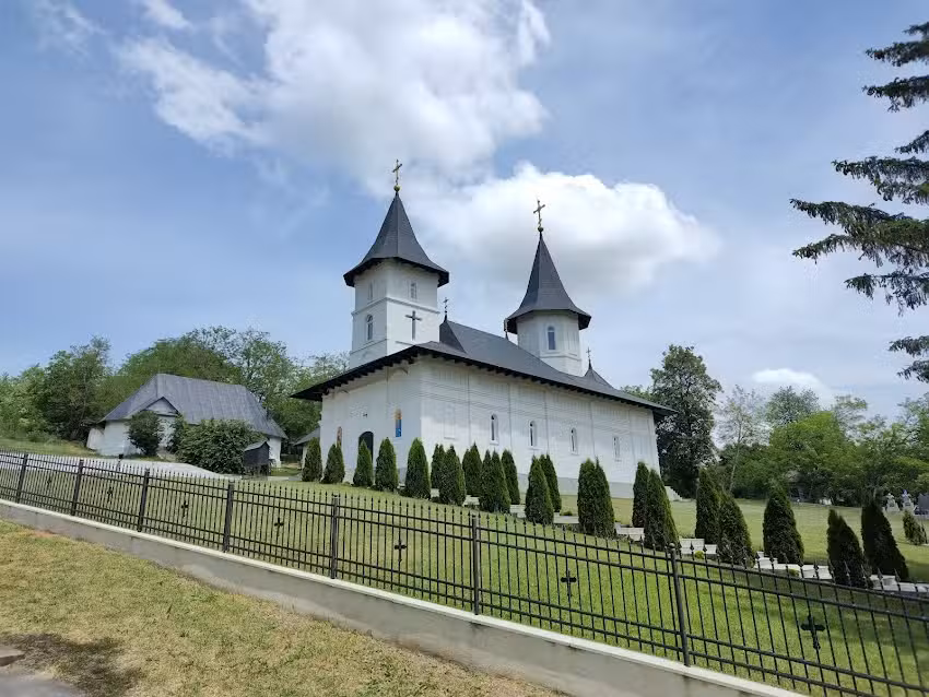 Biserica Nașterea Maicii Domnului