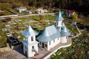 Biserica Nasterea Maicii Domnului