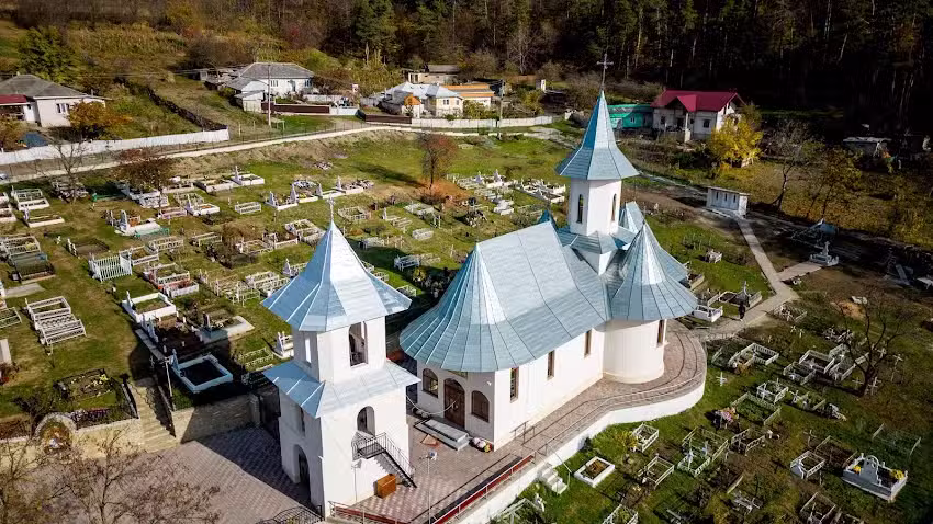 Biserica Nasterea Maicii Domnului