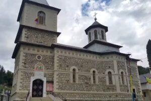 Biserica Nasterea Maicii Domnului