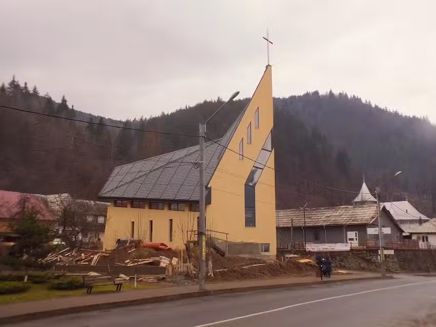 Biserica Nașterea Sfintei Fecioare Maria