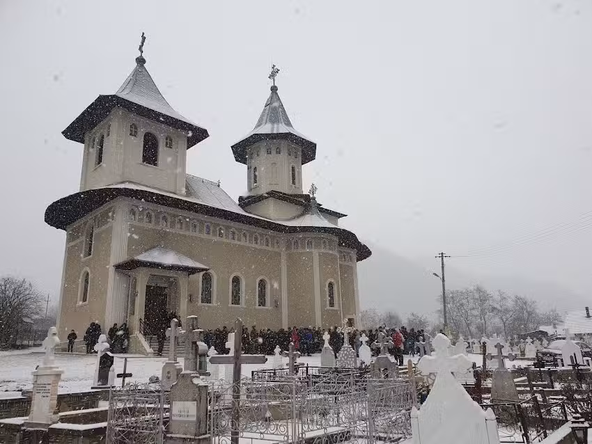 Biserica Nouă Sf&acirc;ntul Dumitru