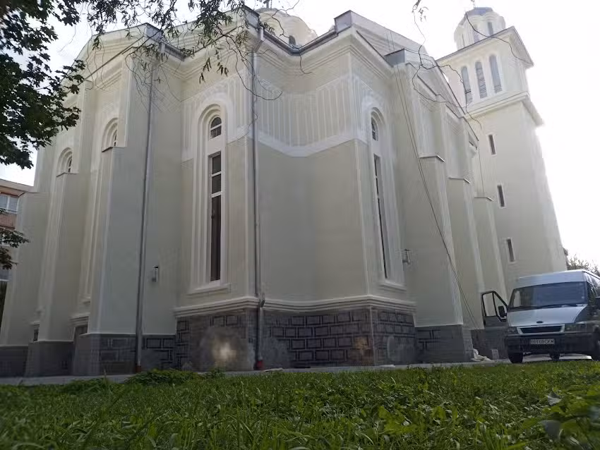 Biserica Ortodoxă Adormirea Maicii Domnului