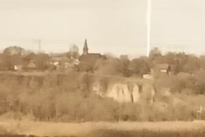 Biserica ortodoxă Adormirea Maicii Domnului din Faclia