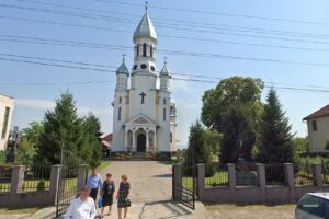 Biserica Ortodoxa Adormirea Maicii Domnului, Mocira