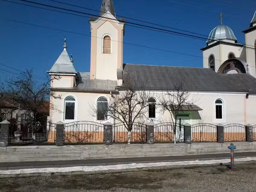 Biserica Ortodoxă Adormirea Maicii Domnului și Sf&acirc;ntul Apostol Andrei