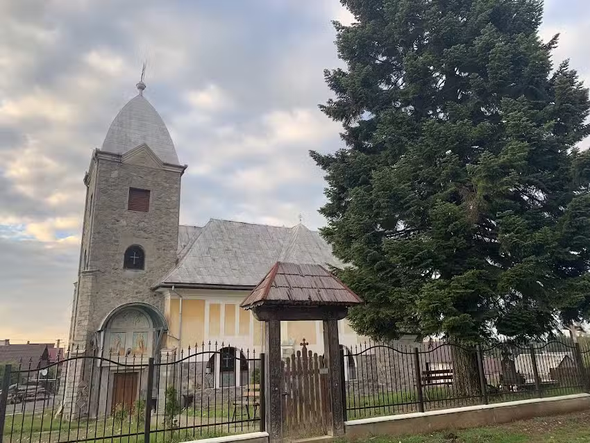 Biserica Ortodoxă Beliș