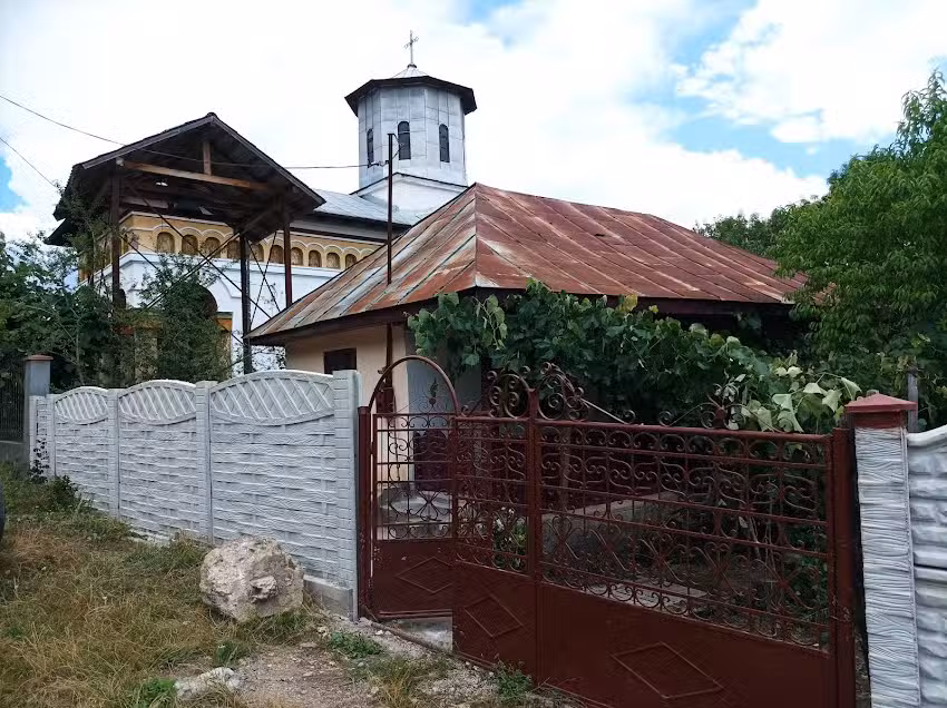 Biserica ortodoxă Bulzești