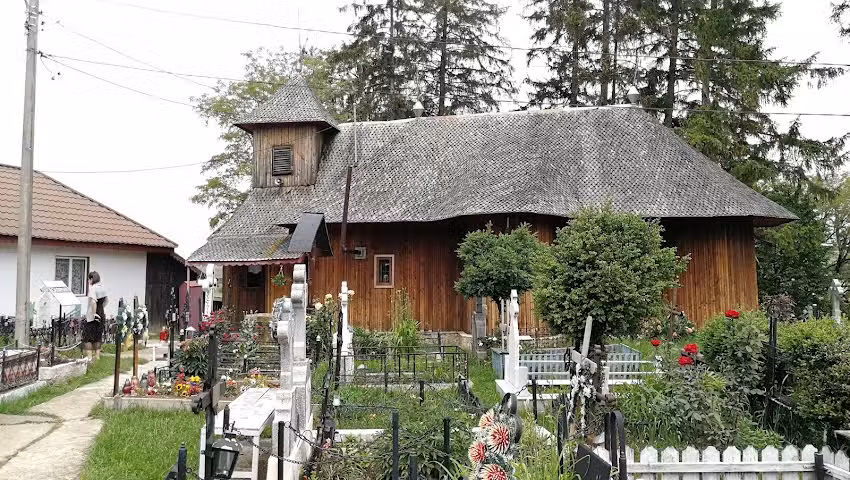 Biserica Ortodoxa de lemn &bdquo;Sf. Voievozi&rdquo;-Mășcătești, sat Cășăria, com. Dobreni, jud. Neamț