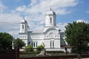 Biserica Ortodoxă din Castelu