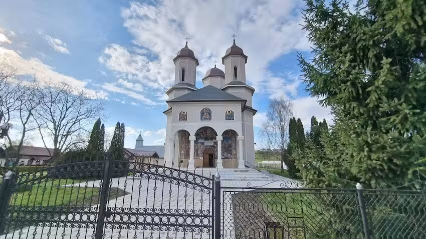Biserică ortodoxă nouă
