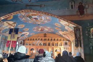 Biserica Ortodoxă Pleș