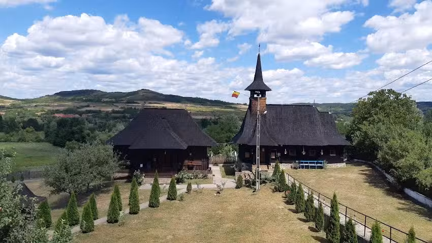Biserica Ortodoxă Rom&acirc;nă Brătești