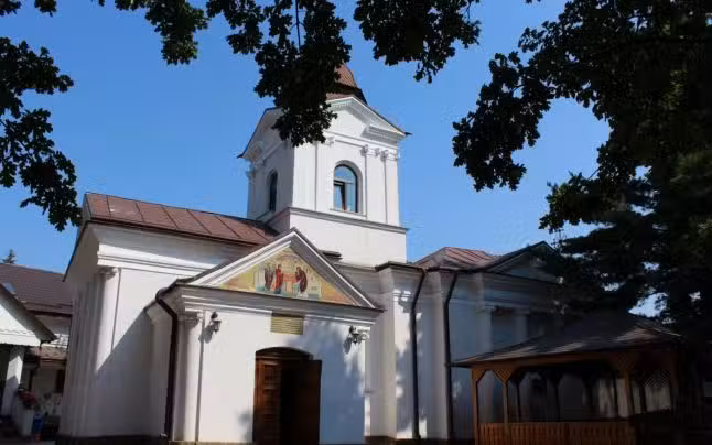 Biserica ortodoxă &bdquo;Roset&rdquo; -&Icirc;nt&acirc;mpinarea Domnului