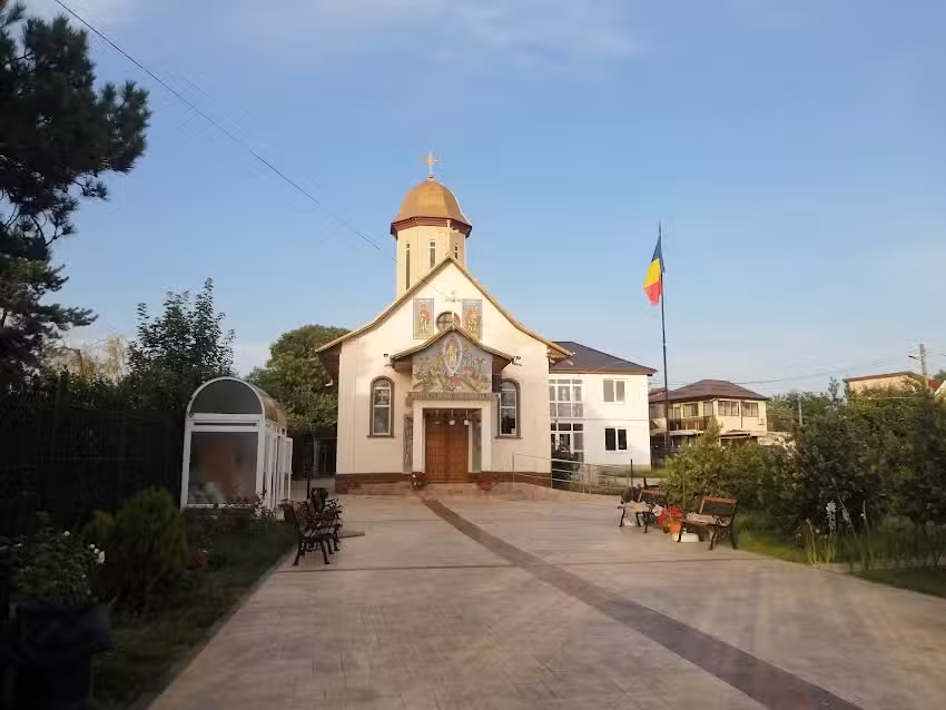 Biserica ortodoxa Schimbarea la Față și Sfinții Arhangheli Mihail și Gavriil