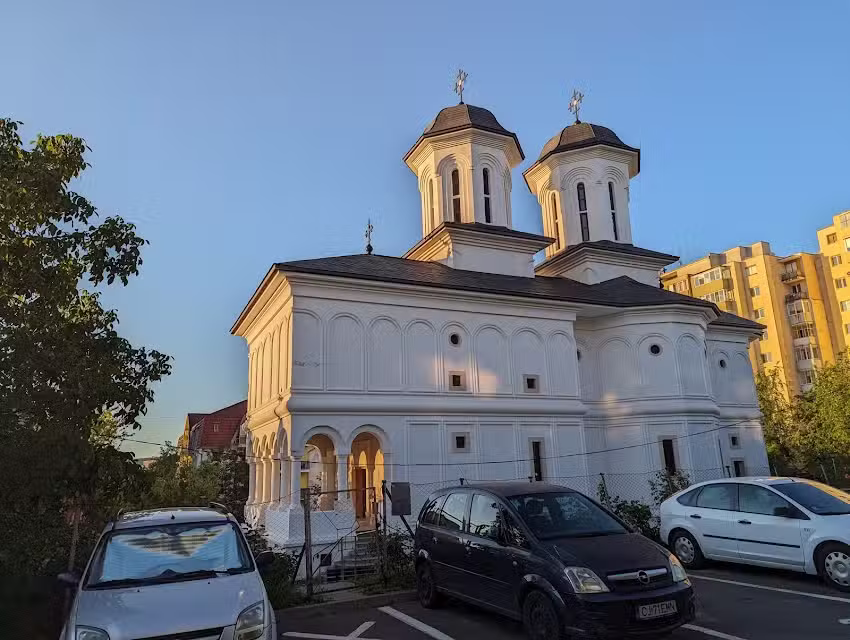 Biserica Ortodoxă &bdquo;Sf. Apostol și Evanghelist Matei&rdquo;
