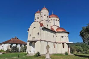 Biserica Ortodoxă &rdquo;Sf. Apostoli Petru şi Pavel&rdquo;