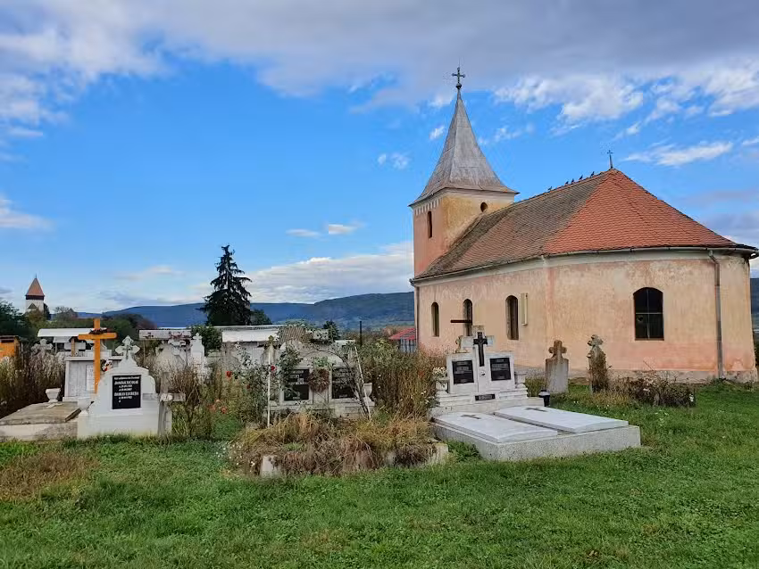 Biserica Ortodoxă &bdquo;Sf. Paraschiva&rdquo;