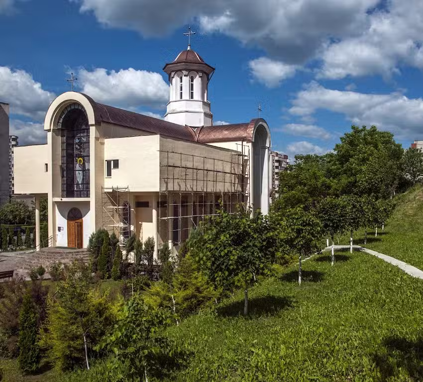 Biserica Ortodoxă &bdquo;Sf&acirc;ntul Apostol Toma&rdquo;