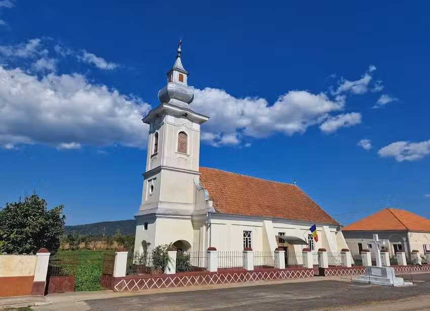 Biserica Ortodoxă &rdquo;Sf&acirc;ntul Gheorghe&rdquo;