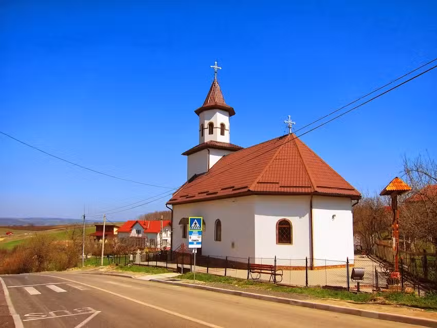 Biserica Ortodoxă &bdquo;Sf&acirc;ntul Ioan Botezătorul&rdquo;