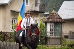 Biserica Ortodoxă Sf&acirc;ntul Mare Mucenic Mina Frasin