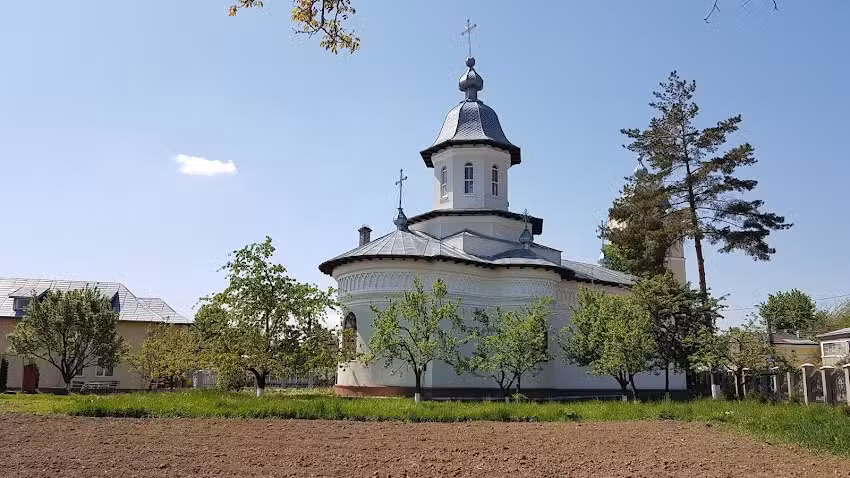 Biserica Ortodoxă Sf&acirc;ntul Spiridon