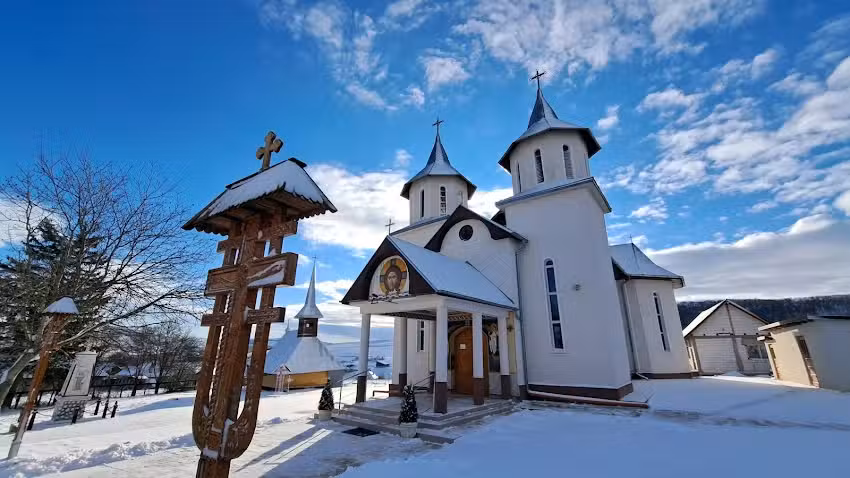 Biserica Ortodoxă Sfinții Arhangheli Mihail și Gavriil