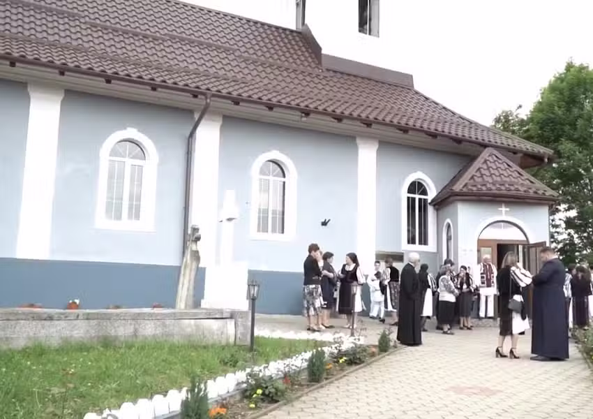 Biserica Ortodoxă Sfinții Arhangheli Mihail și Gavril