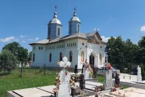 Biserica ortodoxă Sfinții voievozi Mihail și Gavril. si Cimitirul Ungureni