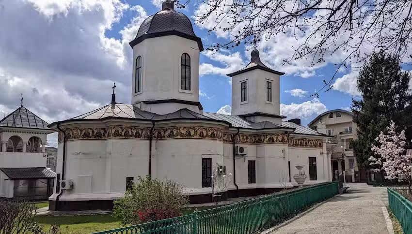Biserica Ortodoxă Spirea Nouă