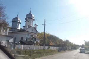 Biserica ortodoxă Stejari