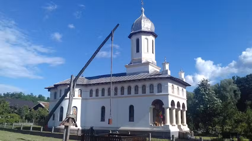 Biserica Ortodoxă Urechești