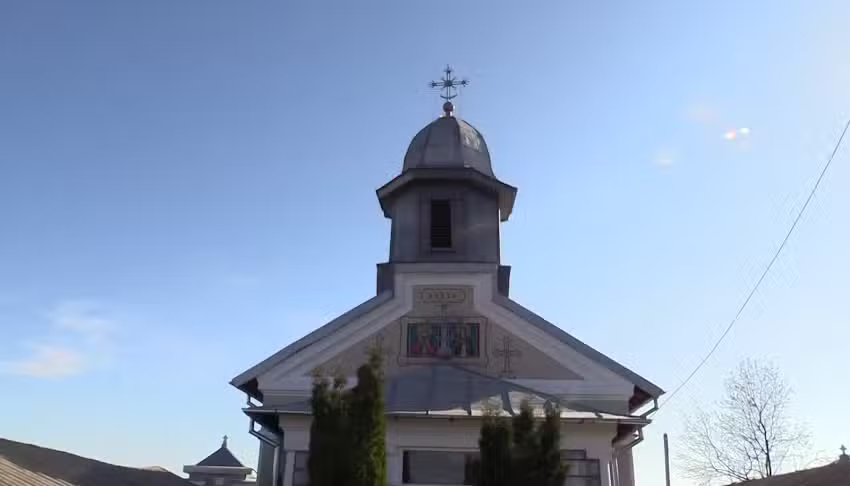 Biserica Parohială &bdquo;Sf. Cuv. Parascheva&rdquo; din Frătici-V&acirc;rșești