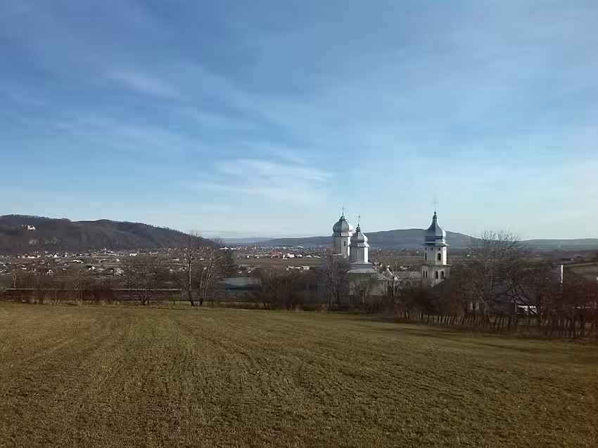 Biserica pe stil vechi Sfintii Imparati Constantin si Elena
